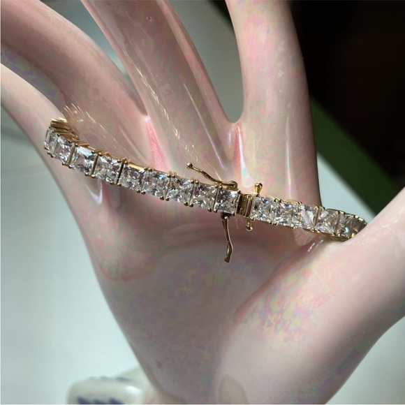 Tennis Bracelet 17.15 ct tw Princess Lab Cut Stones